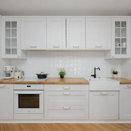 Beautiful In The Center Near The Palace Of Culture And Science By Renters Apartamento Varsóvia